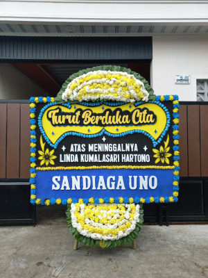 Papan Bunga Duka di Karang Kancana